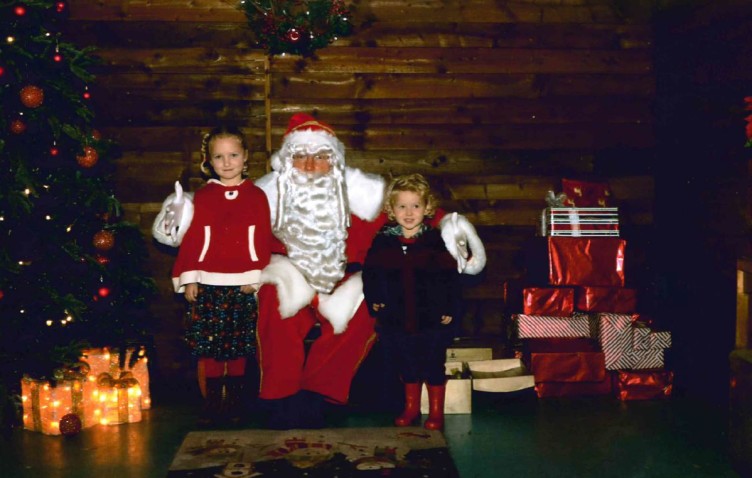 the santa spectacular at willows farm review the santa spectacular at willows farm review